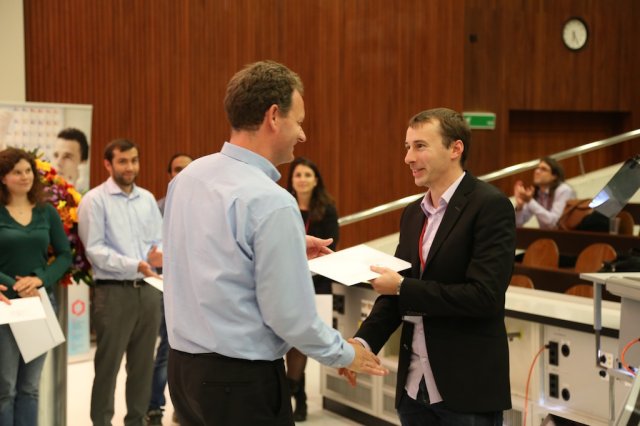 10_fm14_winnersbestposteraward_06