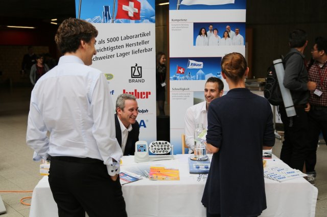 11_fm14_exhibition06