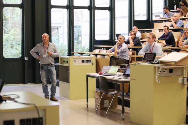 fm18_postersession_883