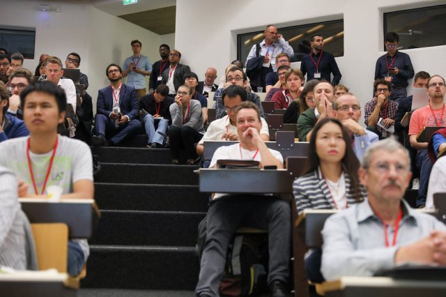 fm18_welcomeplenary_677